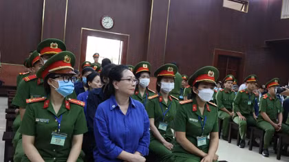 Đôi bông tai của Trương Mỹ Lan được định giá hơn 9,44 tỷ đồng