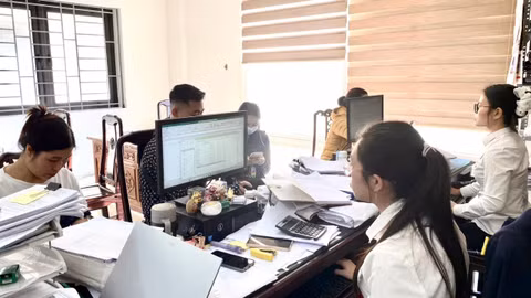 Ngân hàng vẫn phải cung cấp thông tin tài khoản người nộp thuế