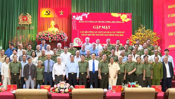 Lực lượng Công an đi đầu thực hiện nhiệm vụ đảm bảo an ninh, trật tự trong kỷ nguyên mới