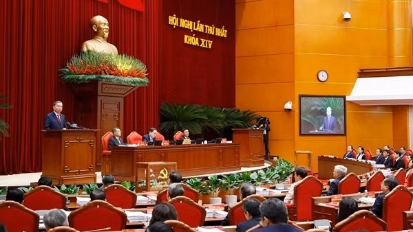 Nghiên cứu và triển khai thực hiện Nghị quyết Đại hội XIV của Đảng
