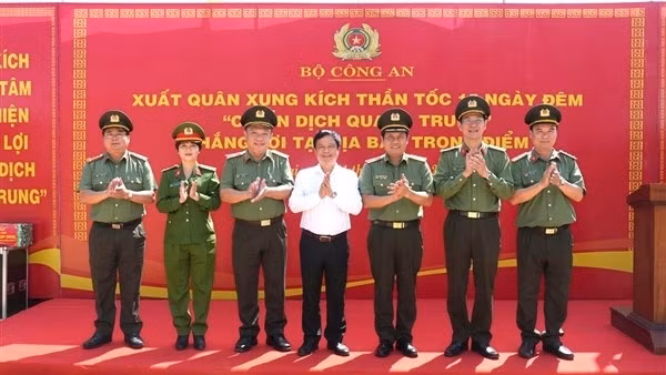 Thần tốc 15 ngày đêm về đích chiến dịch Quang Trung