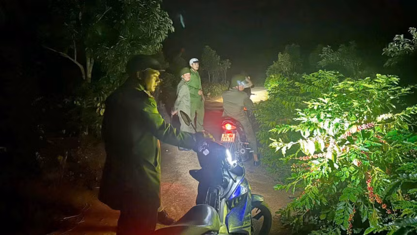 Chuyện “Ba Nhất” giữa trùng điệp núi rừng xã Xốp