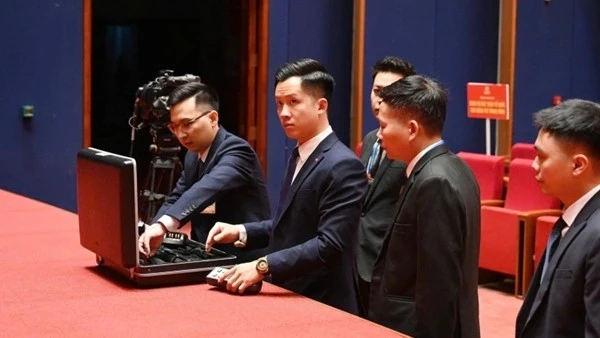 Thế trận an ninh nhiều lớp bảo vệ Đại hội XIV của Đảng