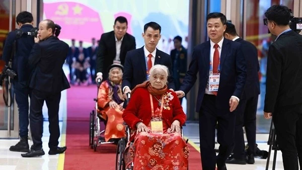 Các đại biểu dự Đại hội Đảng toàn quốc lần thứ XIV