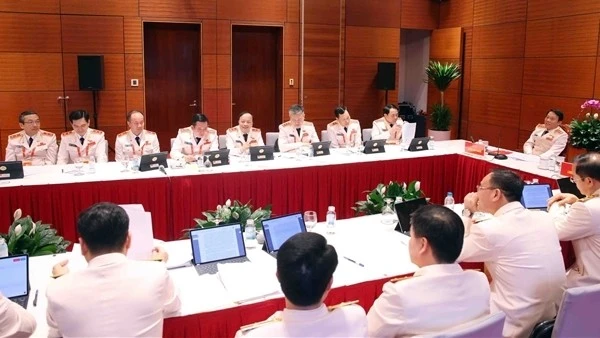 Đoàn đại biểu Đảng bộ Công an Trung ương đóng góp ý kiến vào các dự thảo Văn kiện trình Đại hội Đảng