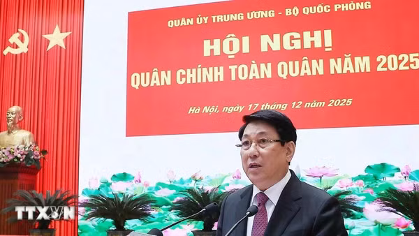 Chủ tịch nước: Triển khai các giải pháp xây nền quốc phòng toàn dân vững mạnh