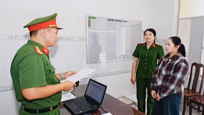 Hãy tự cứu mình trước “bẫy niềm tin”