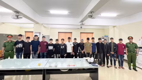 Khởi tố 16 “hảo hán” quậy ký túc xá Trường Cao đẳng Sơn La
