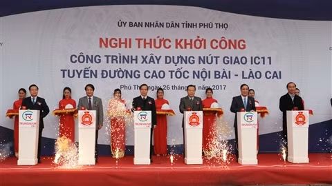 Những người đối mặt với hiểm nguy và giặc lửa