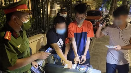 Phương tiện mới, vận hành thông minh, xe buýt vẫn chưa thể tạo đột phá