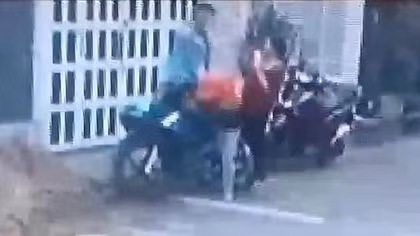 "Tung hoả mù" - trong đời sống, văn chương!