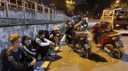 Công an Hà Nội hưởng lợi lớn từ trận tâm điểm vòng 21 V.League 2025/2026