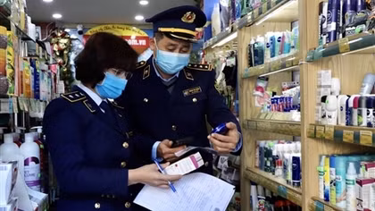 Hà Nội xem xét Đề án mô hình “xã, phường xã hội chủ nghĩa”