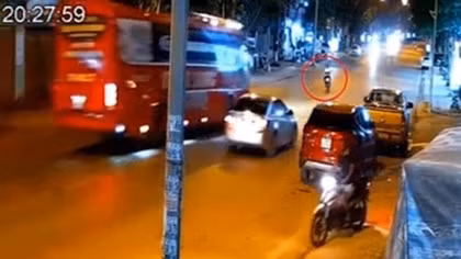 Thể chế hóa quy định về quyền được bồi thường của người đấu tranh chống tham nhũng, lãng phí, tiêu cực