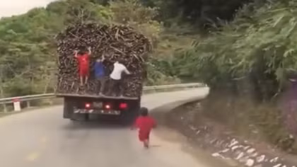 Phát huy vai trò của lực lượng tham gia bảo vệ ANTT ở cơ sở
