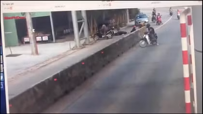 Mua "thuốc gia truyền" nổ trên mạng, nhiều người tiền mất, tật mang