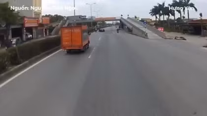 Khen thưởng 3 cá nhân dũng cảm cứu 13 người bị đuối nước