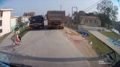 Tổng Bí thư, Chủ tịch nước dâng hương tưởng niệm Đại tướng Võ Nguyên Giáp và các liệt sĩ tại Quảng Trị