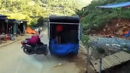 Triển lãm sách, công nghệ thư viện, lan toả văn hoá đọc, kết nối tri thức