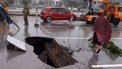 Đà Nẵng nói gì trước thông tin “đổ chất thải xuống công trình kè chắn sóng biển nghìn tỷ”?