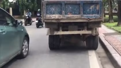 Cần quét sạch những "ngôi sao chổi" mạng
