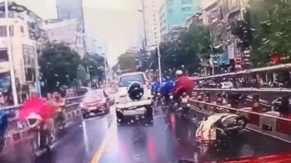 Tìm người bị chiếm đoạt tài sản thông qua mạng máy tính, mạng viễn thông