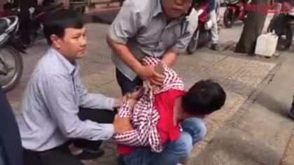 Cảnh sát giao thông Phú Thọ ghi dấu ấn đẹp trong lòng du khách đến Lễ hội Đền Hùng