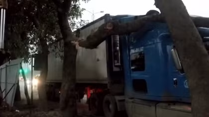 Công an xã Tây Yên Tử giải cứu 2 du khách đi lạc trong rừng sâu