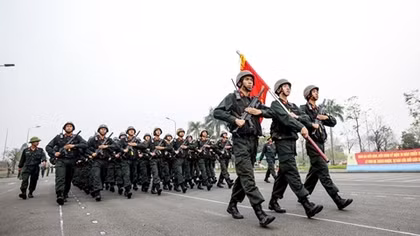 Bài cuối: Những "quả đấm thép" xuyên biên giới