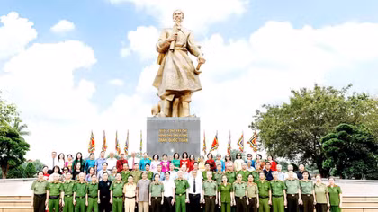 Trưởng thành từ gian khó, nghĩa tình!