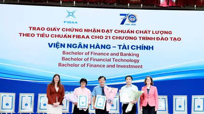 Đại học Kinh tế Quốc dân có thêm 21 chương trình đạt chuẩn quốc tế FIBAA