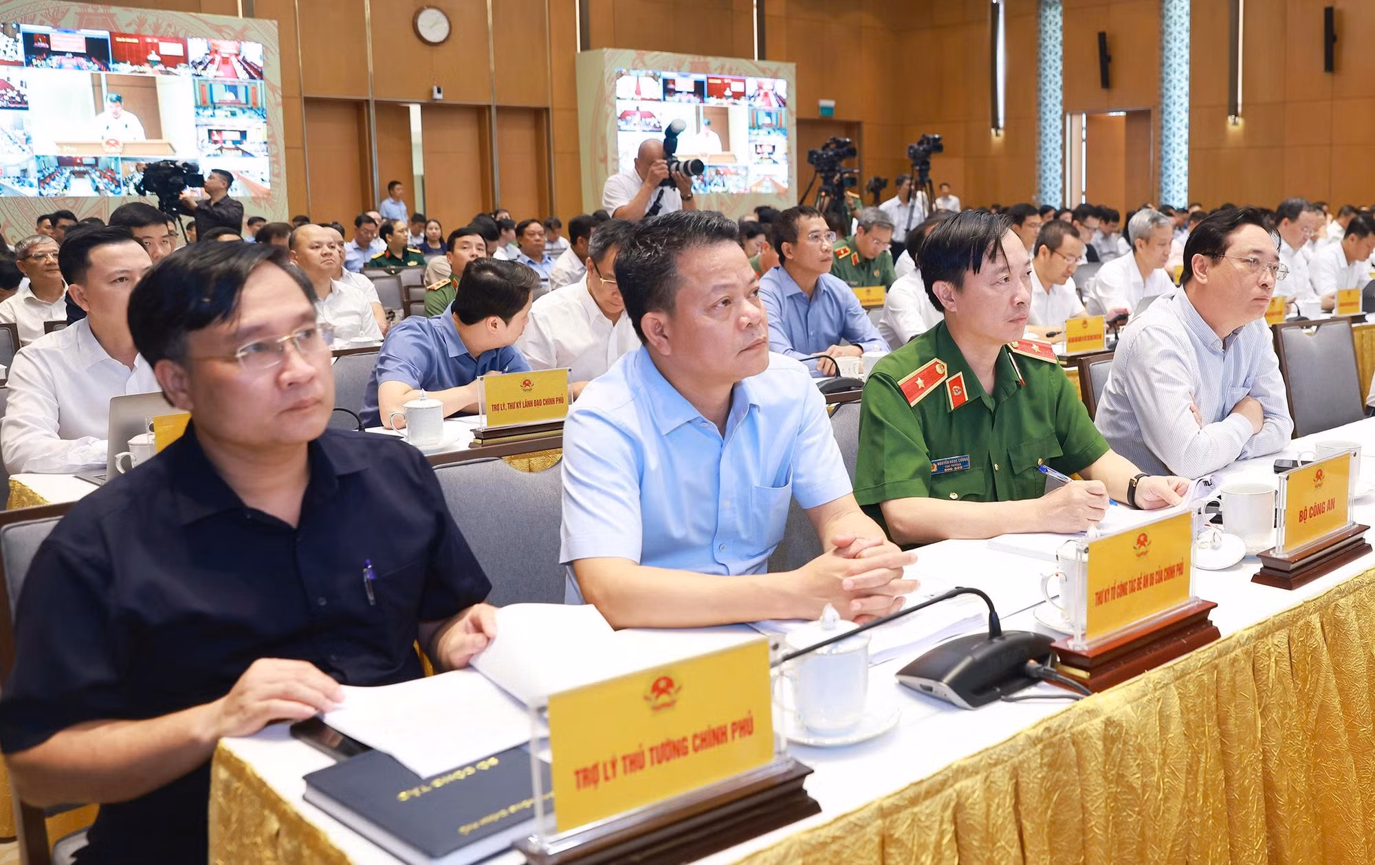 Các đại biểu dự phiên họp tại điểm cầu trung ương.
