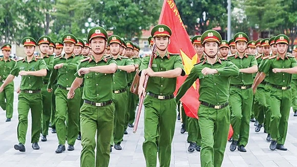 Xây dựng lực lượng CAND cách mạng, chính quy, tinh nhuệ, hiện đại trong kỷ nguyên số - nhìn từ dự thảo Văn kiện Đại hội XIV của Đảng