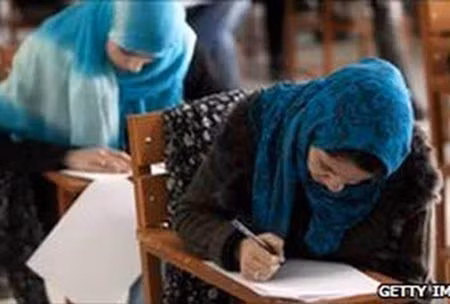 Zra Jafari – Nữ thị trưởng đầu tiên của Afghanistan ảnh 1