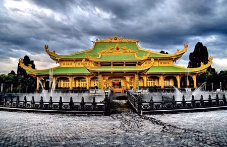 Một góc khu du lịch Đại Nam.