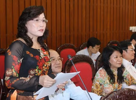 Nghị trường nóng chuyện đất đai ảnh 1