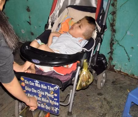 Mặt trái “thiên đường… cái bang”: Người vắt xác người ảnh 2