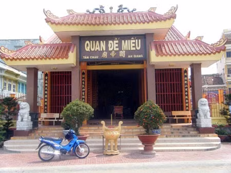 Bí mật về một lễ hội hành xác ảnh 1