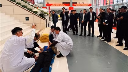 Diễn tập đảm bảo công tác y tế phục vụ Đại hội Đại biểu toàn quốc lần thứ XIV của Đảng