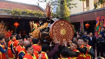 Tưng bừng lễ hội rước pháo làng Đồng Kỵ