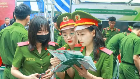 Bộ Công an công bố đề minh họa Kỳ thi đánh giá tuyển sinh CAND năm 2026