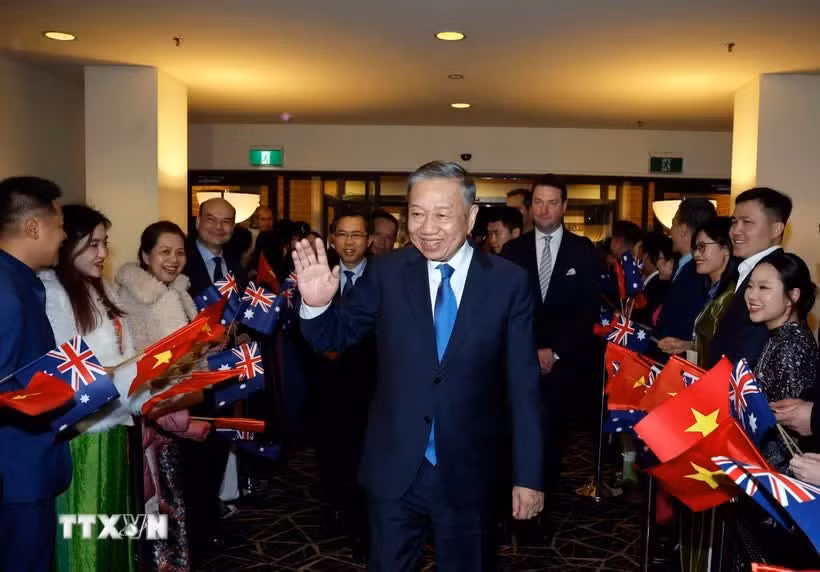 tong-bi-thu-chu-tich-nuoc-to-lam-den-thu-do-canberra-tiep-tuc-chuong-trinh-tham-cap-nha-nuoc-australia-8945888.jpg