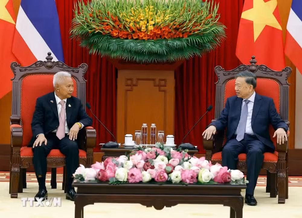 Tổng Bí thư, Chủ tịch nước Tô Lâm tiếp Chủ tịch Quốc hội kiêm Chủ tịch Hạ viện Thái Lan Sophon Zaram. (Ảnh: Thống Nhất/TTXVN)