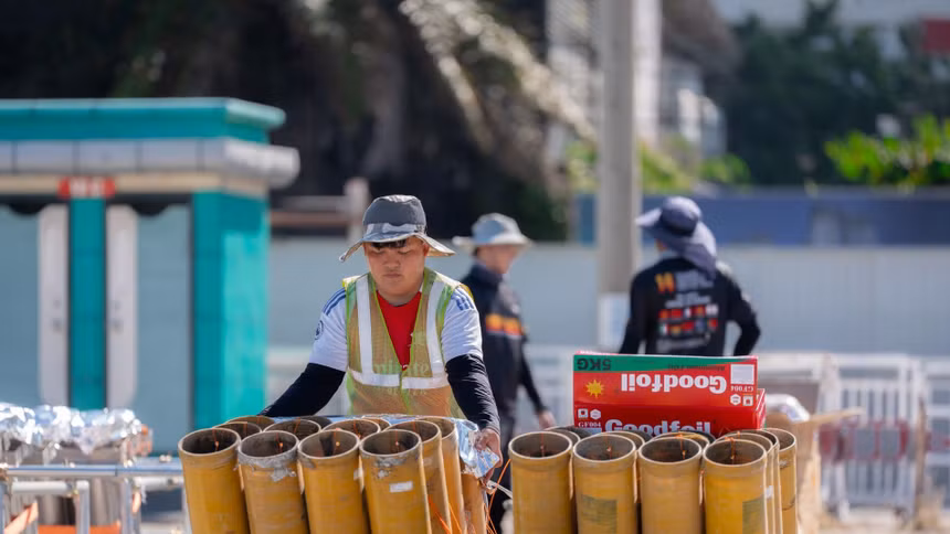 Lan tỏa hình ảnh Công an Đà Nẵng trách nhiệm, thân thiện trong mắt du khách tại DIFF 2026