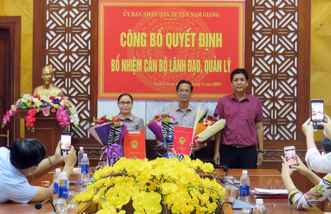 Nữ cán bộ 8X được bổ nhiệm làm Giám đốc Ban Quản lý rừng phòng hộ tại Quảng Nam -0