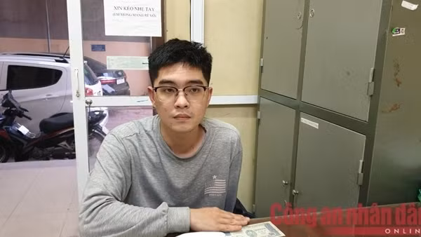 Nợ 2 tỷ đồng, nam thanh niên ôm "bom xăng" de dọa cướp ngân hàng