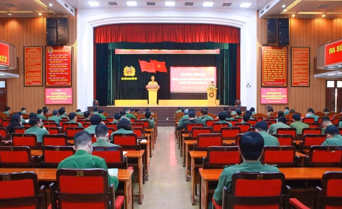 Nâng cao hiệu quả quản lý người nước ngoài ở Việt Nam trong tình hình hiện nay -0
