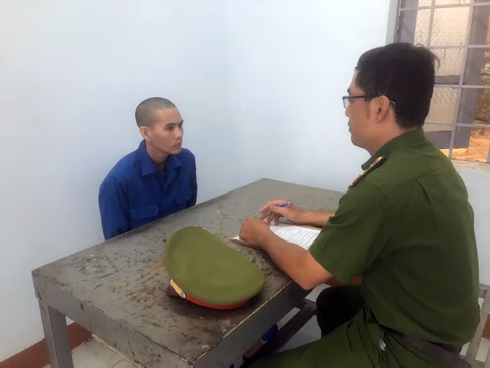 Triệt phá nhóm trộm cắp tài sản sử dụng công nghệ thông tin -0