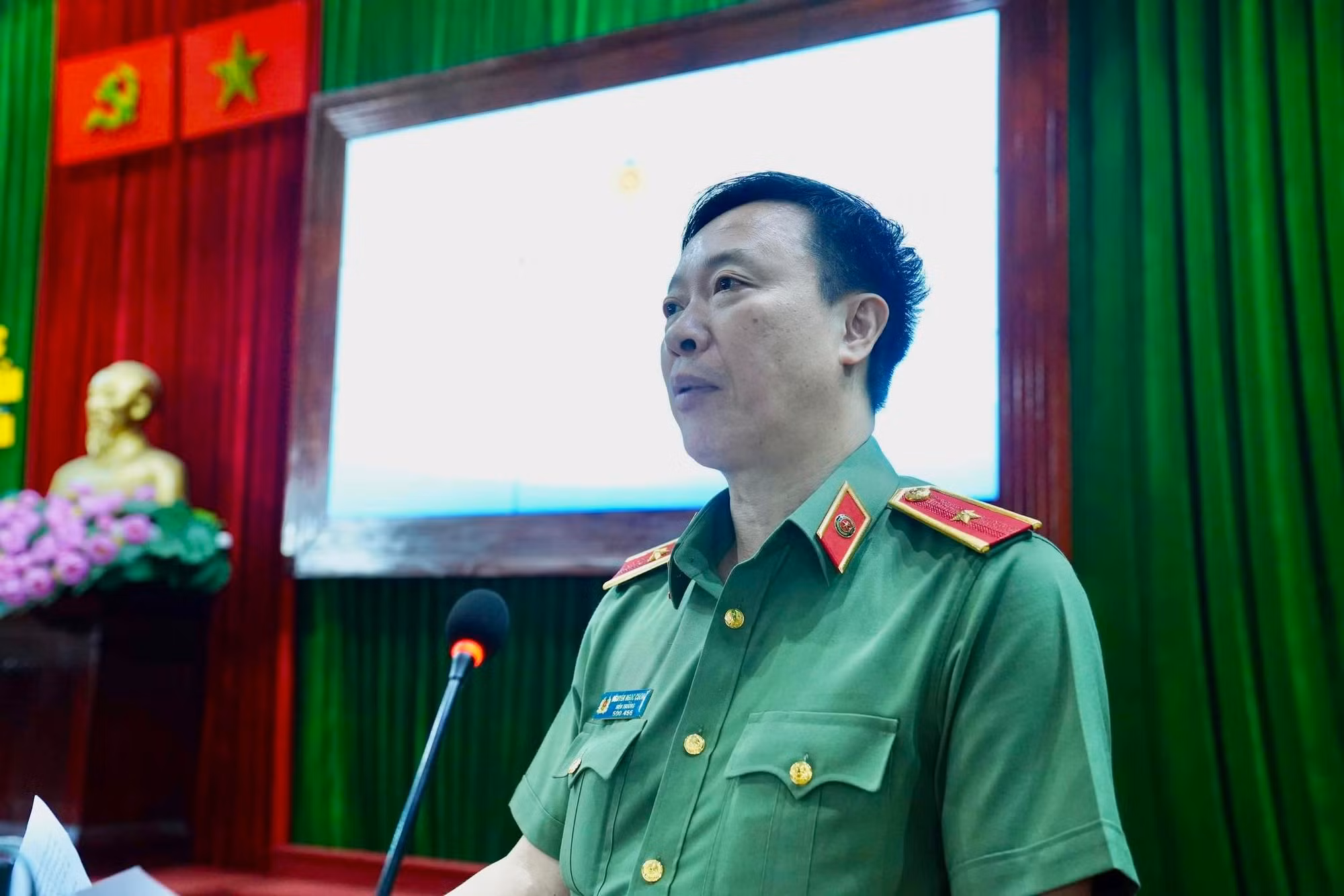 Bảo đảm cơ sở vật chất kỹ thuật, hậu cần để nâng cao năng lực chiến đấu cho lực lượng Công an xã -0