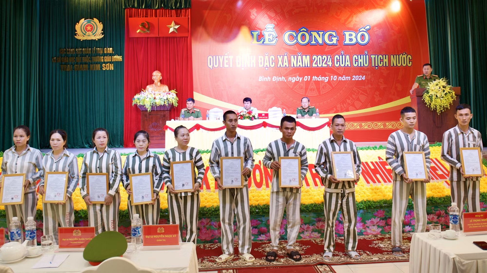 Các trại giam, cơ sở giam giữ tại miền Trung tổ chức công bố Quyết định đặc xá của Chủ tịch nước -0